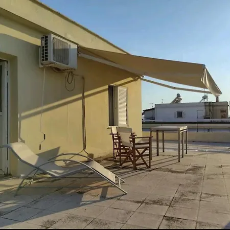 Sky Housetop Apartment
