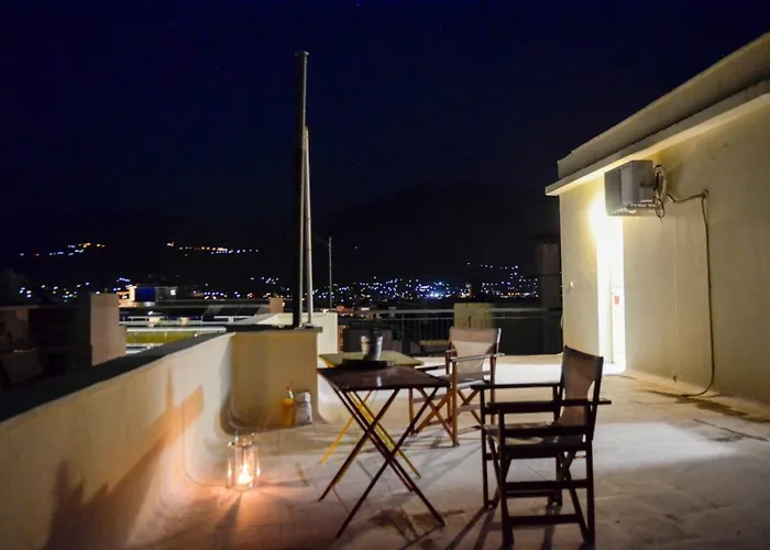 아파트 Sky Housetop 칼라마타